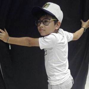 Meet your Posher, Edison